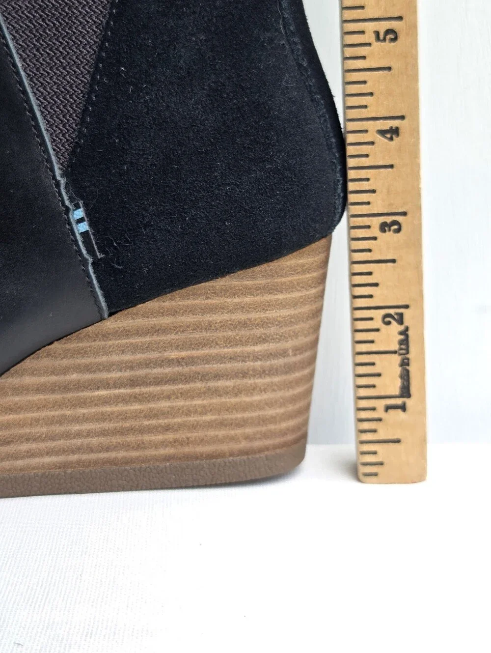 Toms nwot women